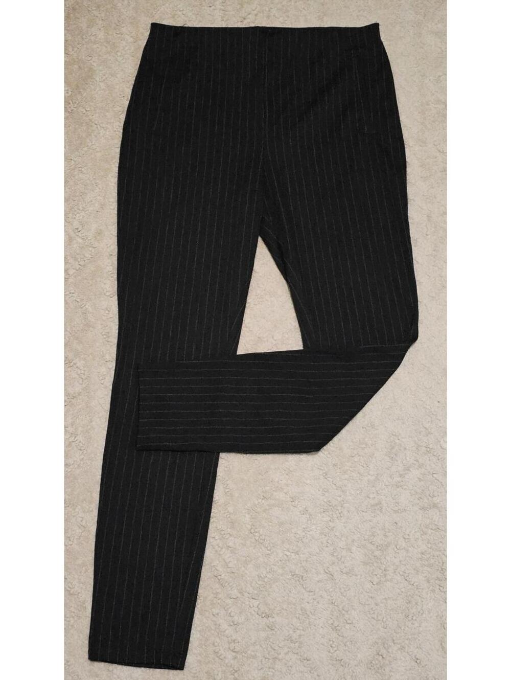 H&M Black Striped Slim/Straight Pants L